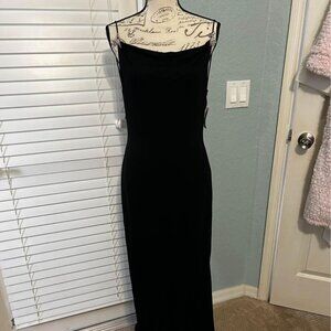 NWT David Meister Classic, formal/Full-length black dress from Dillard’s